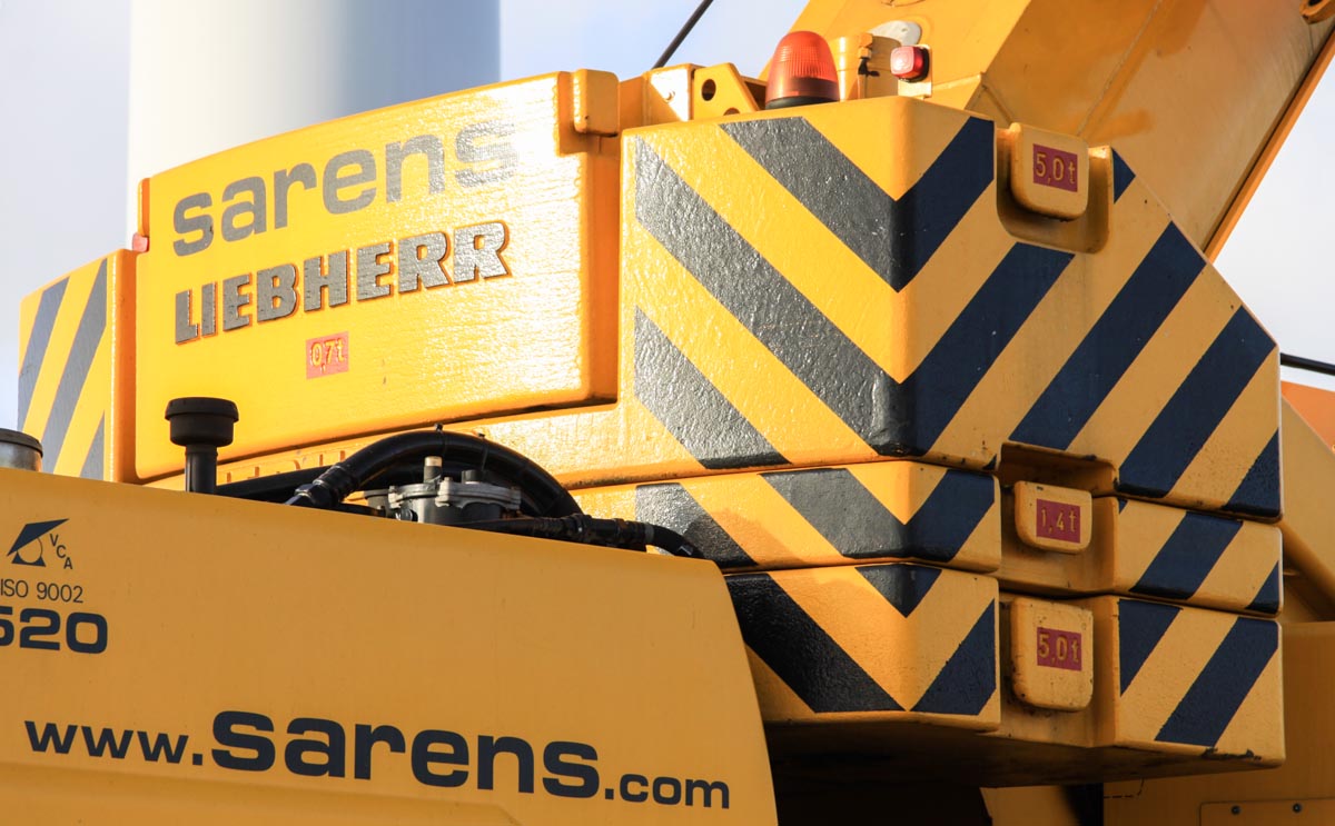 Liebherr LTM 1070-4.1 - Sarens :: www.trucks-cranes.nl