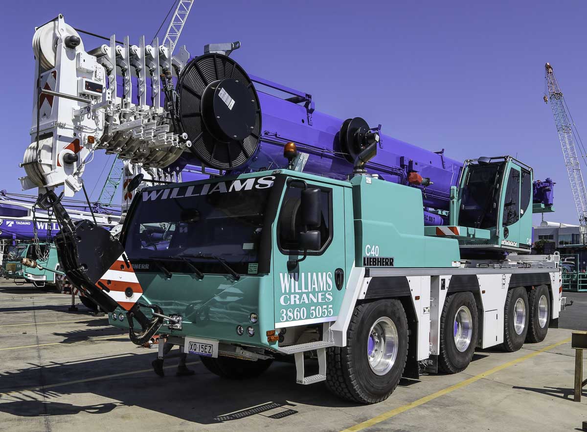 Mobile crane LTM 1090-4.2 - Liebherr