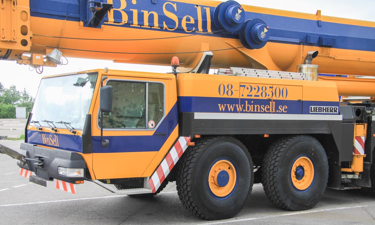 Liebherr LTM 1250/1 - Binsell :: www.trucks-cranes.nl