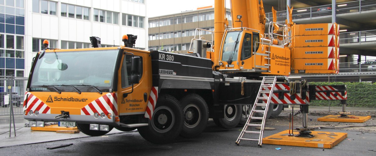 Liebherr LTM 1350-6.1 - Schmidbauer :: www.trucks-cranes.nl